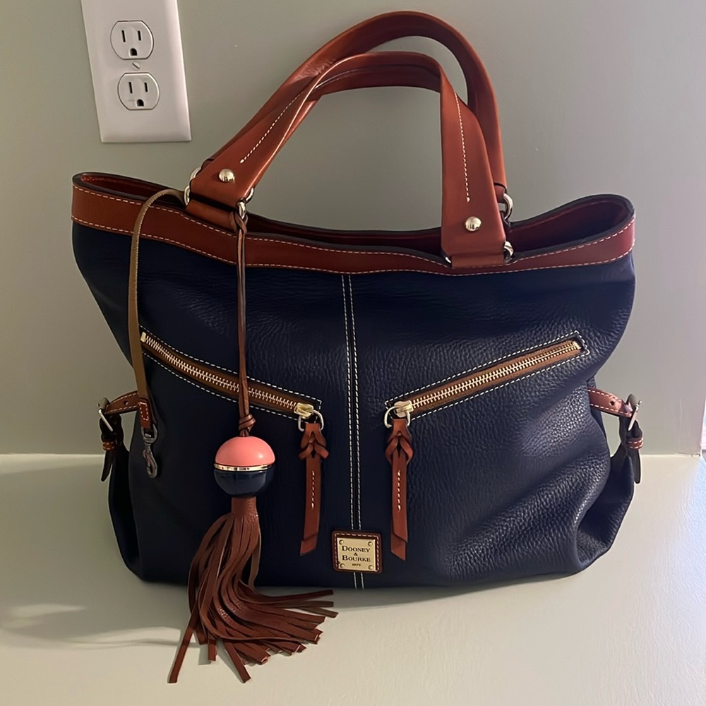 Dooney & Bourke handbag
